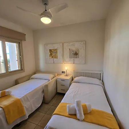 Apartamento En Primera Linea De Playa Dénia