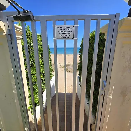 Apartamento En Primera Linea De Playa Apartment Dénia